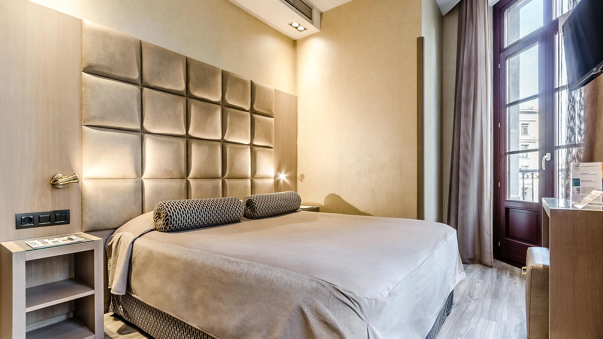 Hotel Suizo Βαρκελώνη 3*,  Ισπανία