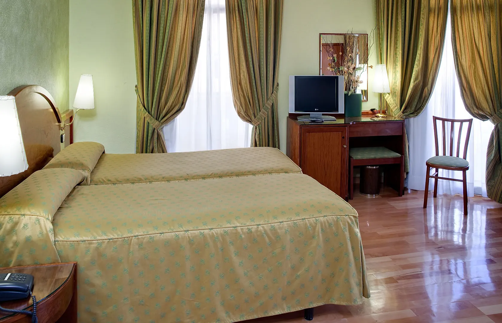 Hotel Suizo Barcelona